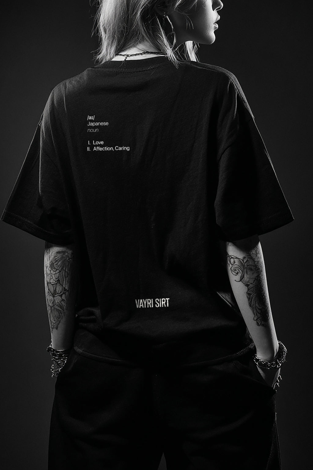 SER [JAPANESE] OVERSIZE TEE