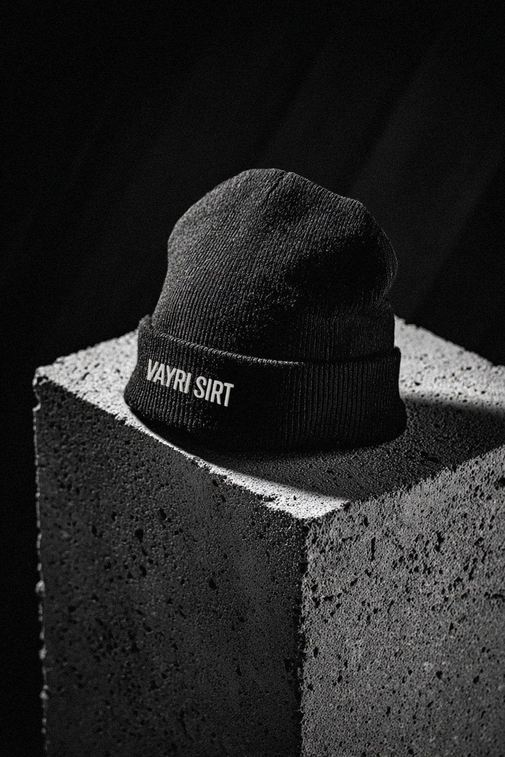 VAYRI SIRT CUFF BEANIE - VAYRI SIRT